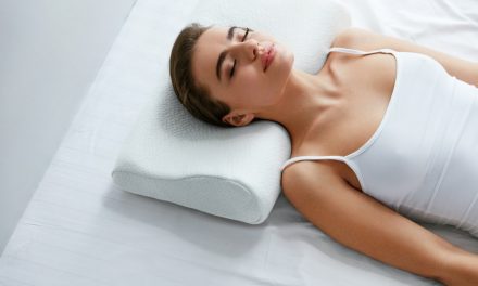 Come utilizzare un cuscino ortopedico per un comfort completo